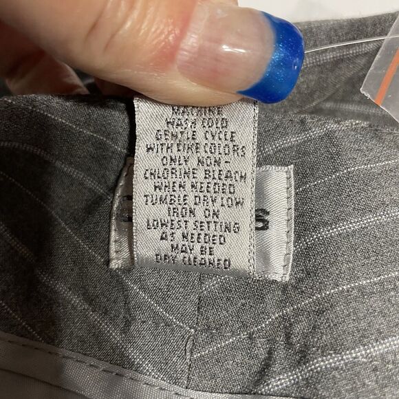 Chico’s Career Trousers Size 0 US 6 Gray Pinstripe Flat Front Mid Rise Flare NEW - Picture 8 of 9